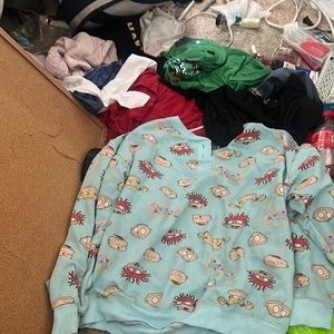 i’m selling this blue crewneck, it’s 0-2  sizes. i’m selling it for 10 dollars